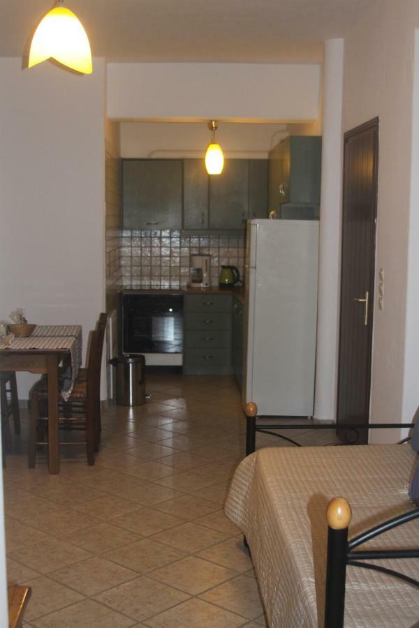 Apartments Marpissa ภายนอก รูปภาพ