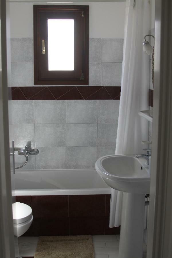 Apartments Marpissa ภายนอก รูปภาพ