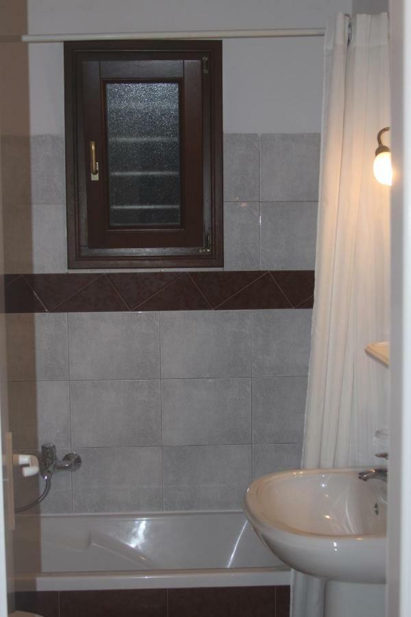 Apartments Marpissa ภายนอก รูปภาพ