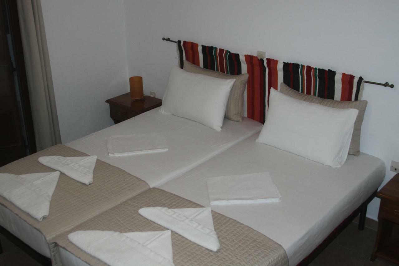 Apartments Marpissa ภายนอก รูปภาพ