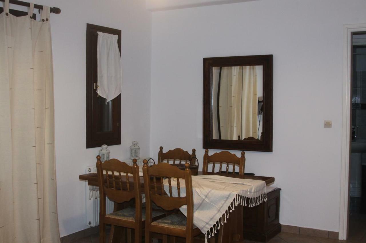 Apartments Marpissa ภายนอก รูปภาพ
